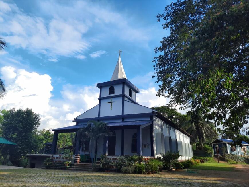 Ampatigiri Baptist Church